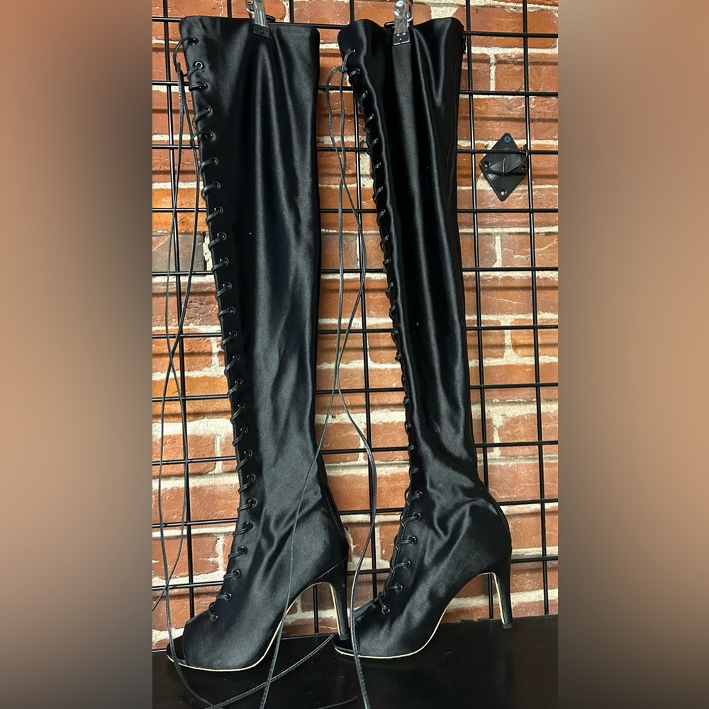 RAYE lace up satin heeled boots, size 8.5
